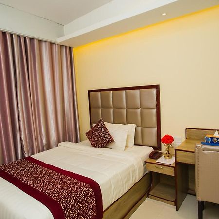 Hotel Mira Garden 巴纳内拉斯 外观 照片