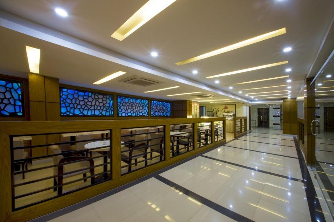 Hotel Mira Garden 巴纳内拉斯 外观 照片