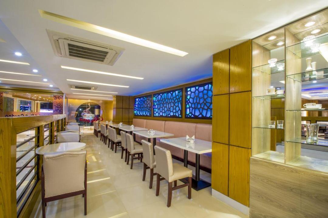 Hotel Mira Garden 巴纳内拉斯 外观 照片