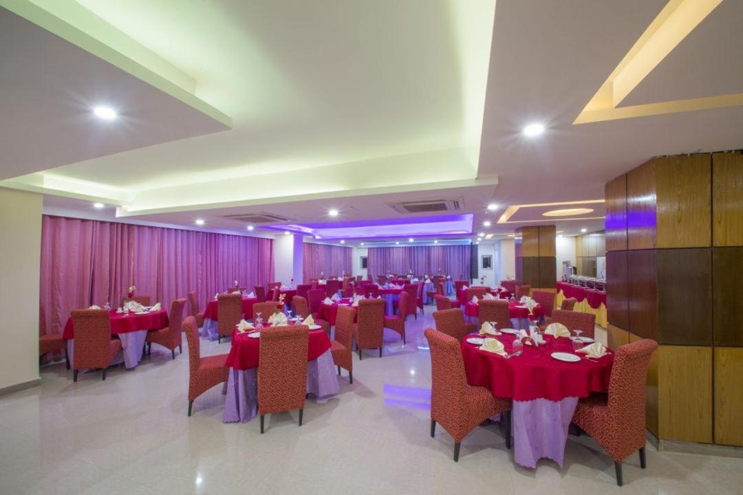 Hotel Mira Garden 巴纳内拉斯 外观 照片