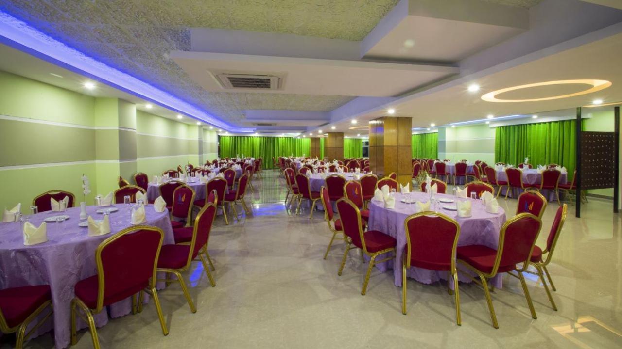 Hotel Mira Garden 巴纳内拉斯 外观 照片