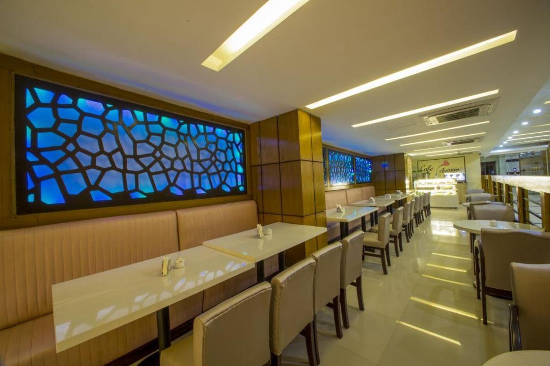 Hotel Mira Garden 巴纳内拉斯 外观 照片