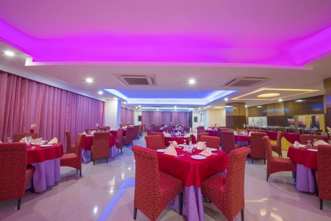 Hotel Mira Garden 巴纳内拉斯 外观 照片