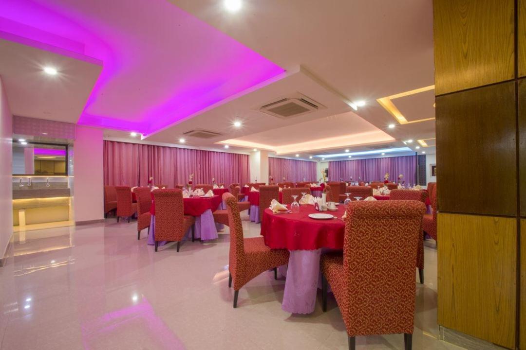 Hotel Mira Garden 巴纳内拉斯 外观 照片